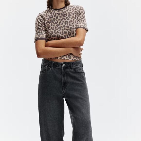 NWT H&M FINE-KNIT T-SHIRT beige leopard print Size XS - Picture 4 of 10